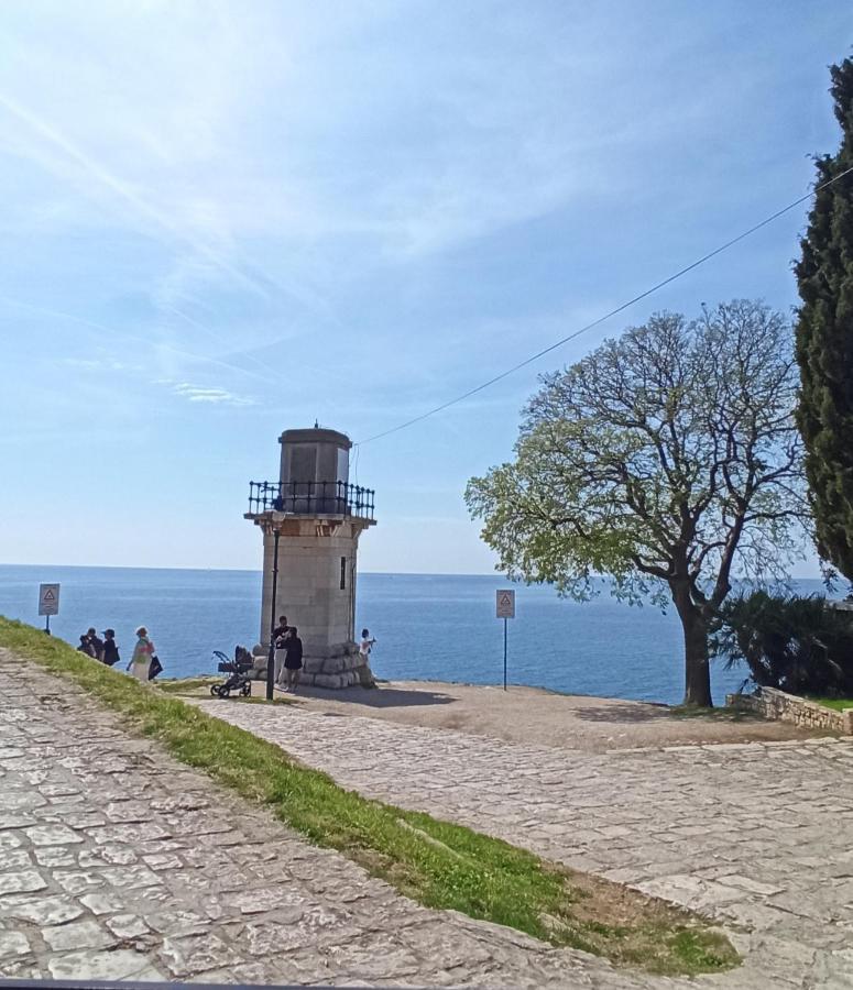 Elle Leilighet Rovinj Eksteriør bilde